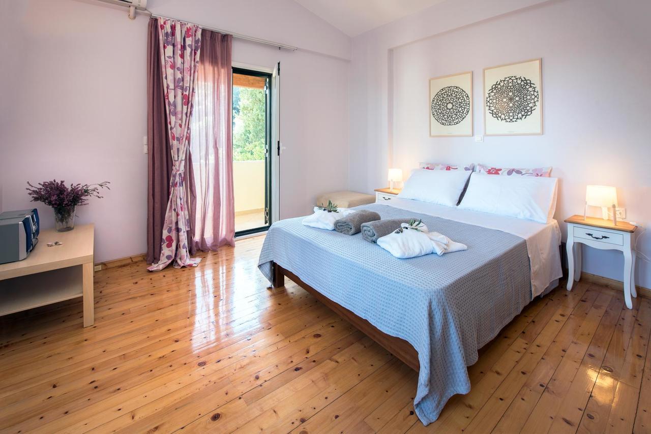 Gogles House Vendégház Ájoi Déka Kültér fotó